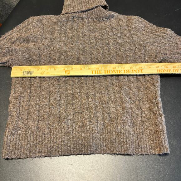 Francesca’s NWT Miami Brown Cropped Turtleneck Sweater M Soft Knit Cozy Fall - Picture 3 of 6